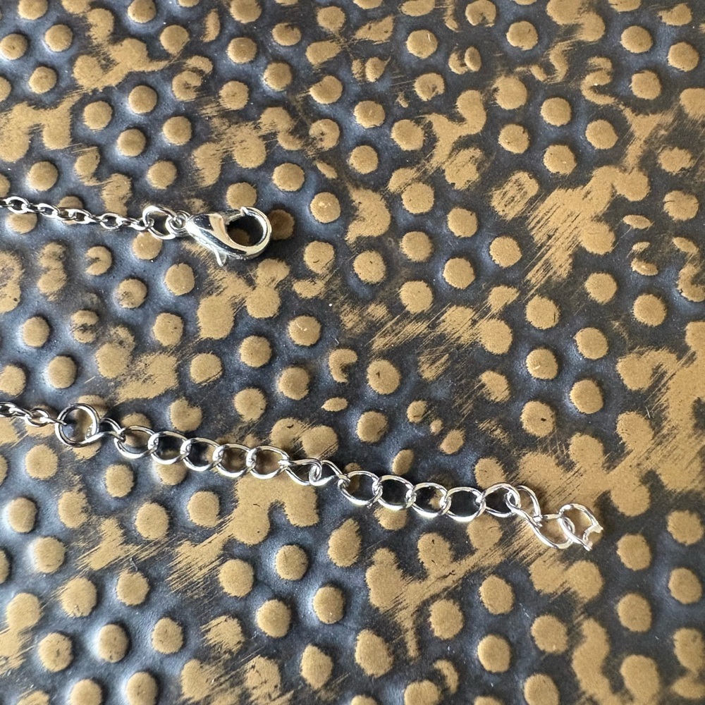 Silver Serpent Necklace - Picture 4 of 4